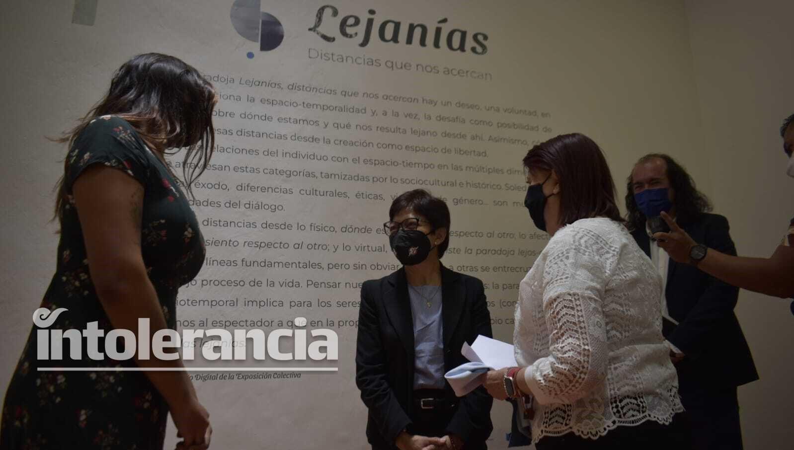 VIDEO: inaugura rectora BUAP exposición “Lejanías, distancias que nos acercan”