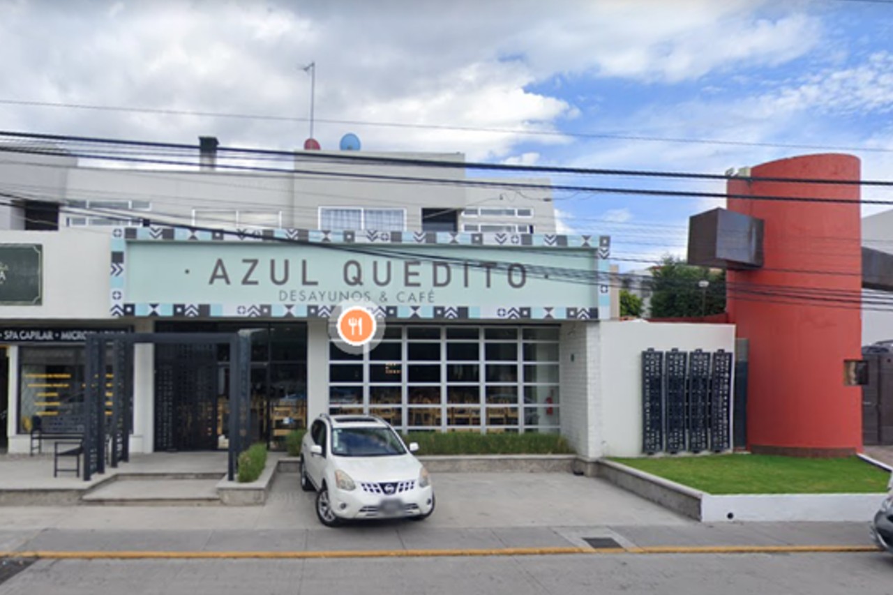 Aplican cristalazo madruguero a la cafetería Azul Quedito de Santa Cruz  Buenavista