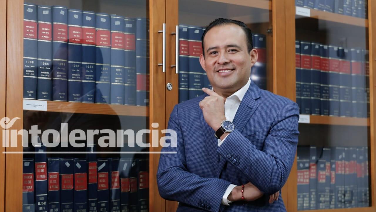 Puebla tiene un verdadero
parlamento, asegura Eduardo Castillo