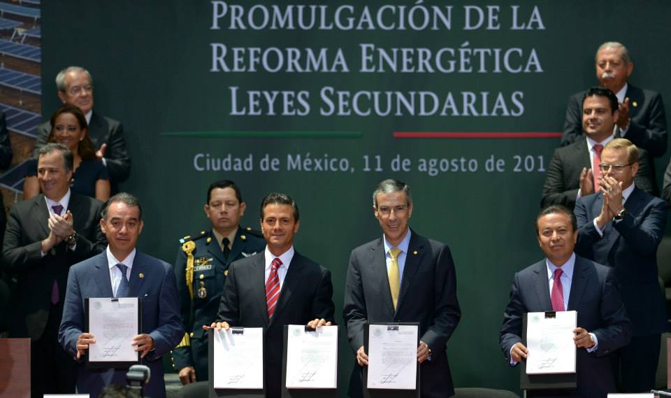 Promulgan Leyes Secundarias De Energía En Palacio Nacional