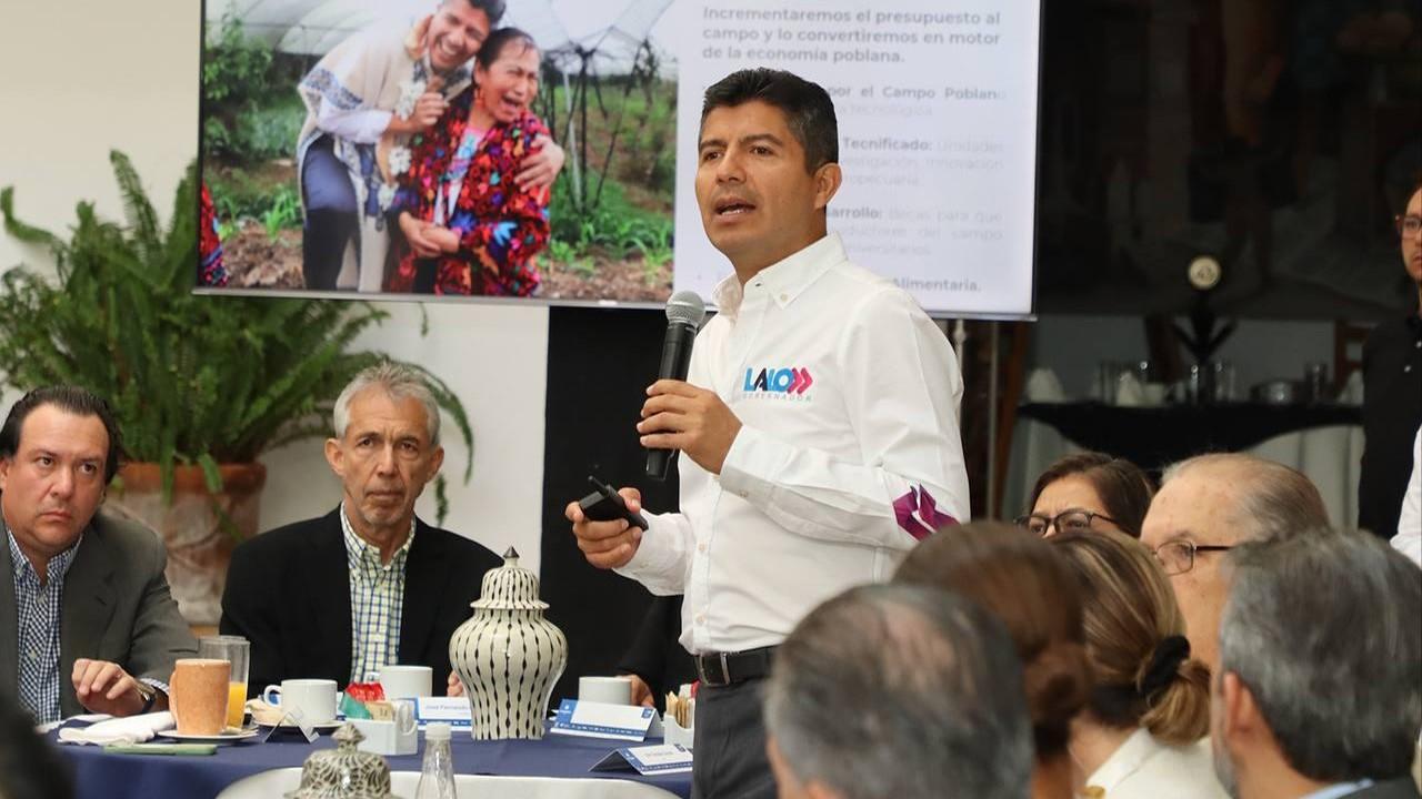 Eduardo Rivera ofrece a sindicato Coparmex alcanzar la "Industria 4.0"