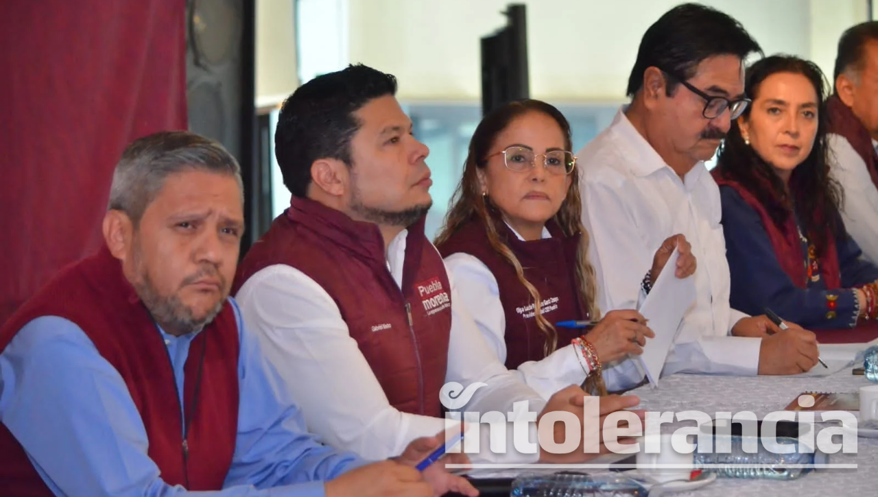 Acusa Morena Puebla intento de “hackeo” a teléfonos del equipo de Alejandro Armenta