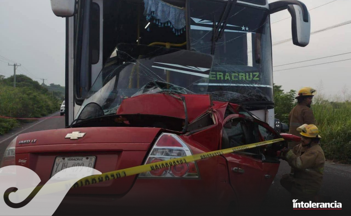 Mueren los cinco integrantes de una familia tras accidente en Veracruz