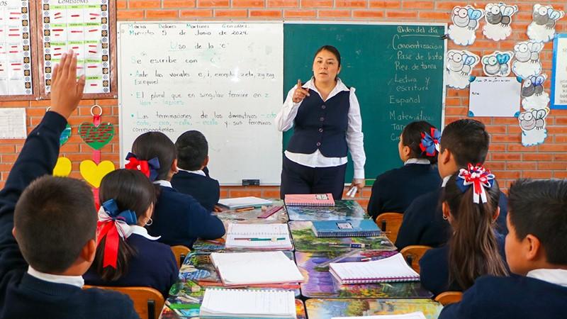 Otorga SEP Puebla más de 13 mil becas a estudiantes de educación básica